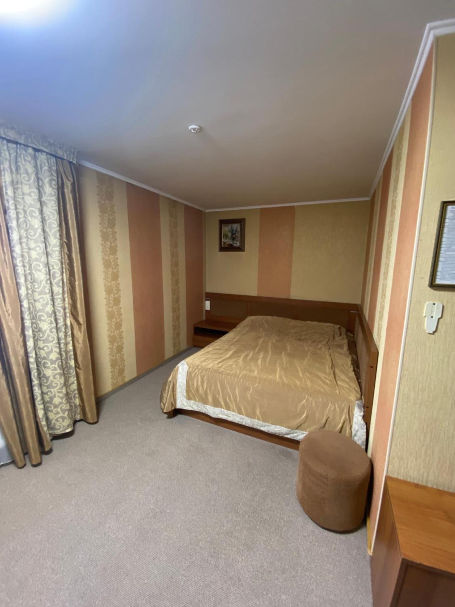 Візит Hotel Bushtyno Buitenkant foto